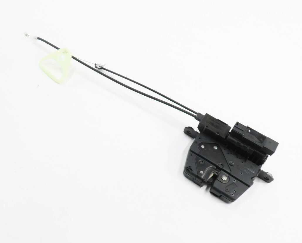 Thumbnail 1: 2012 BMW 750i (F01) REAR TRUNK LOCK LATCH ACTUATOR