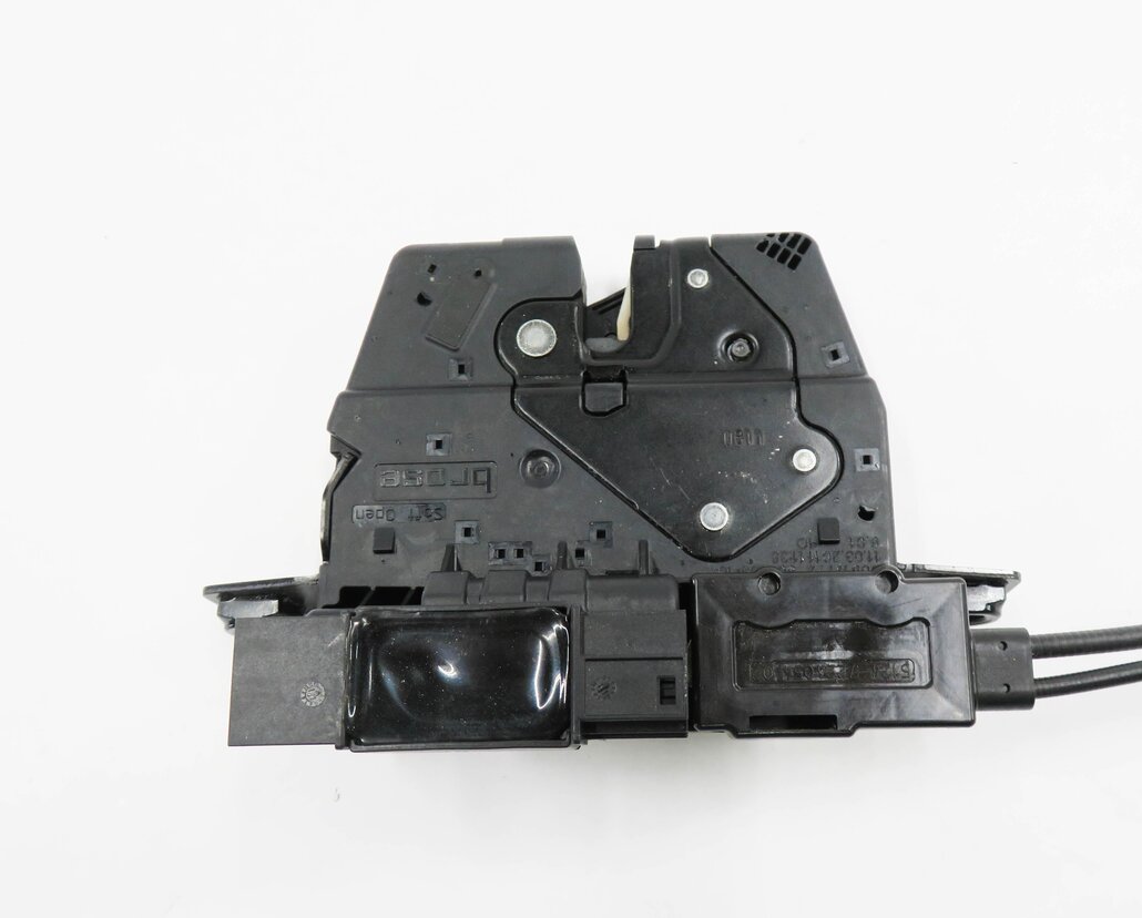 Thumbnail 5: 2012 BMW 750i (F01) REAR TRUNK LOCK LATCH ACTUATOR