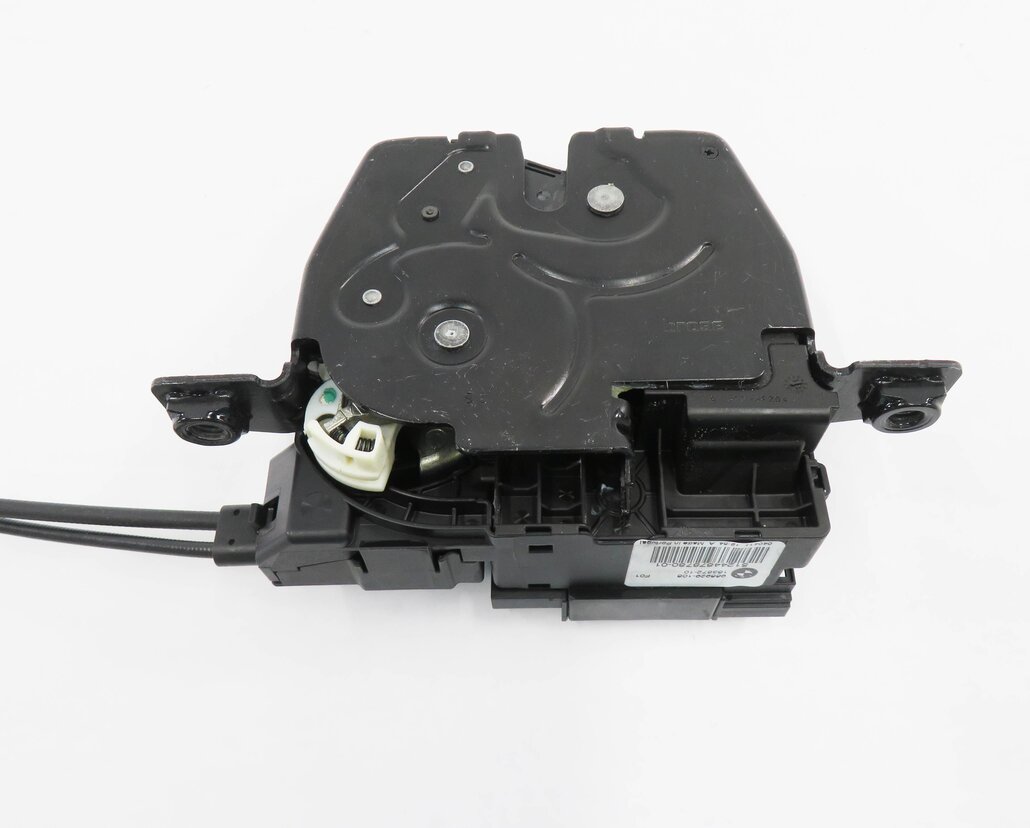 Thumbnail 7: 2012 BMW 750i (F01) REAR TRUNK LOCK LATCH ACTUATOR