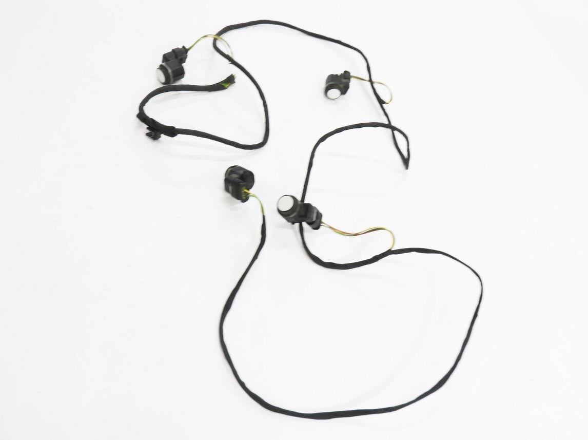 Thumbnail 4: 2012 BMW 750i (F01) REAR PDC PARK DISTANCE SENSOR SET w/ HARNESS (ALPINE WHITE)