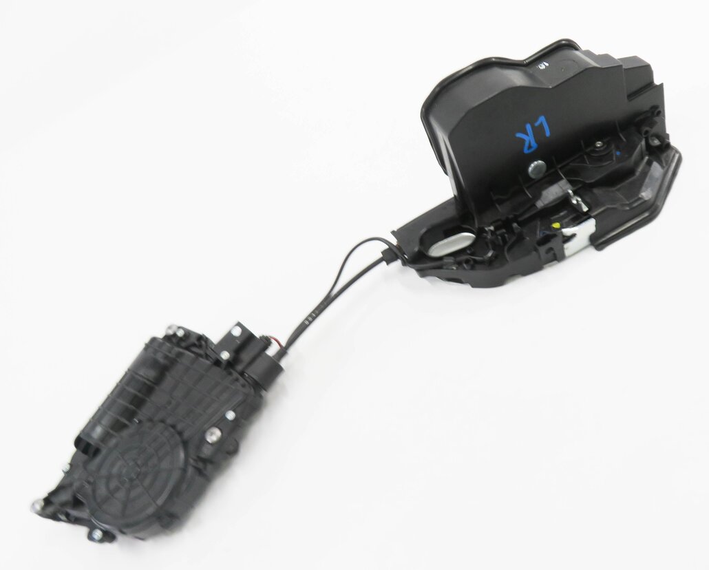2011-2015 BMW 740i 750i 760i (F01) LEFT SIDE REAR DOOR LOCK LATCH (SOFT CLOSE)