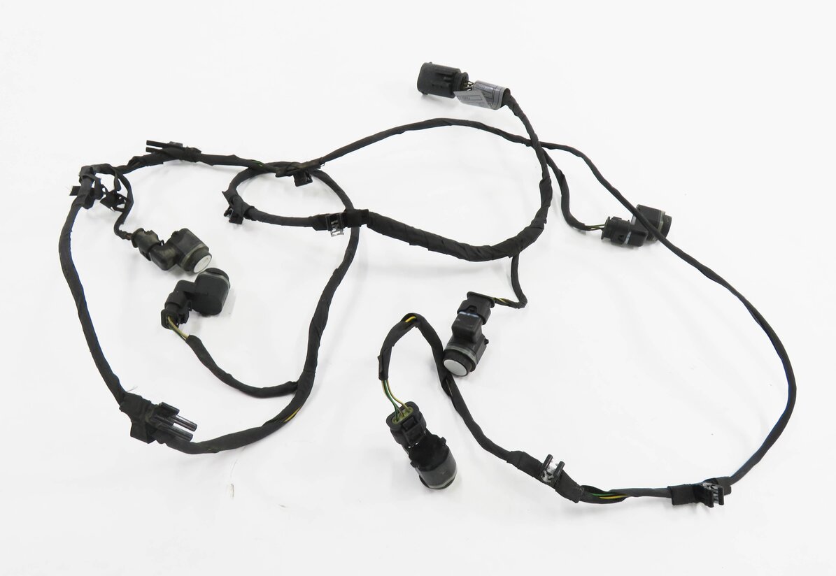 Thumbnail 2: 2012 BMW 750i (F01) FRONT PDC PARK DISTANCE SENSOR SET w/ HARNESS (ALPINE WHITE)