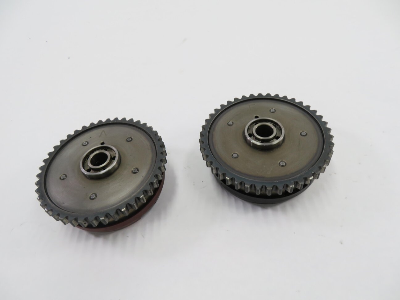 Thumbnail 2: 2012 BMW 750i (F01) 4.4L N62 TWIN TURBO ENGINE - RIGHT CAMSHAFT TIMING GEAR SET