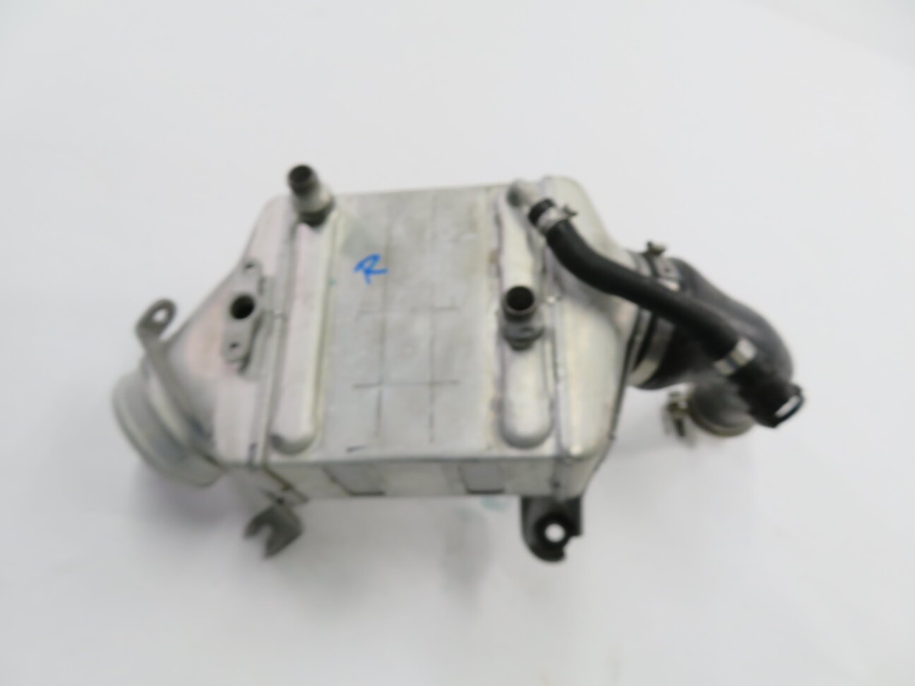 Thumbnail 8: 2009-2018 550i 650i 750i X5 X6 (F01 F10 E70 E71) 4.4L TWIN TURBO INTERCOOLER SET