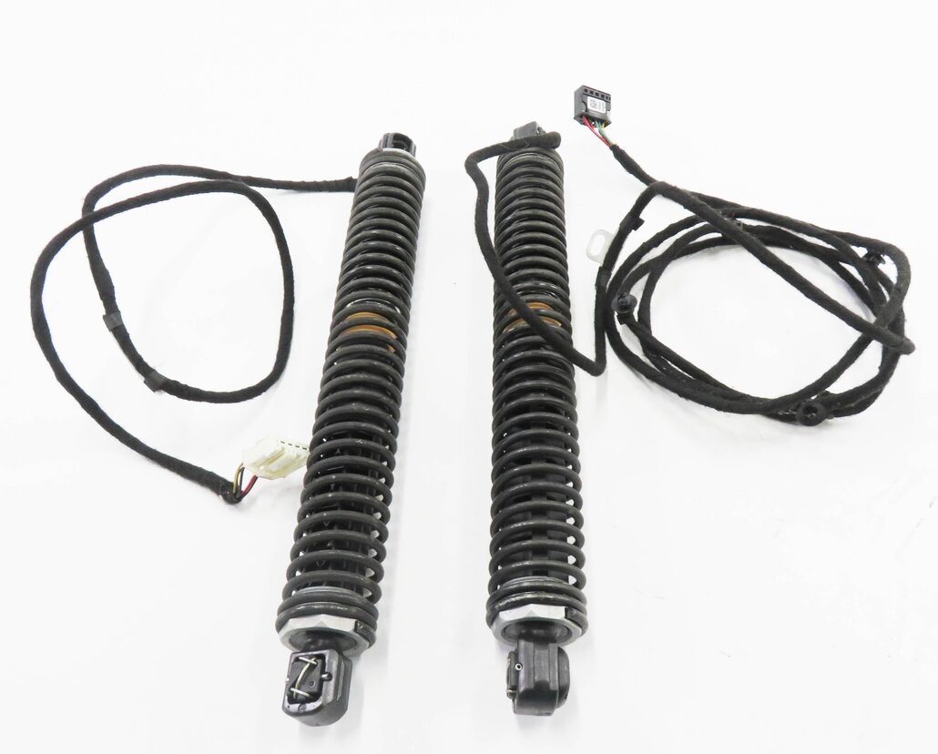 Thumbnail 2: 2012 BMW 750i (F01) REAR TRUNK SHOCK STRUT SET-2 (ELECTRIC)