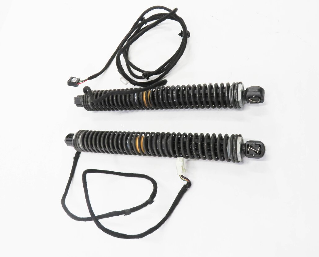 Thumbnail 3: 2012 BMW 750i (F01) REAR TRUNK SHOCK STRUT SET-2 (ELECTRIC)