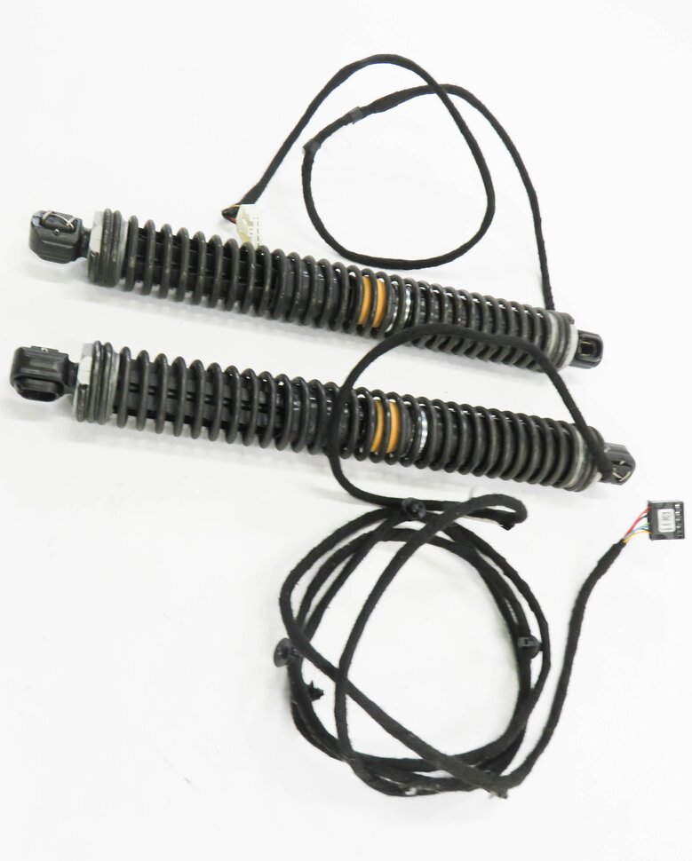 Thumbnail 4: 2012 BMW 750i (F01) REAR TRUNK SHOCK STRUT SET-2 (ELECTRIC)