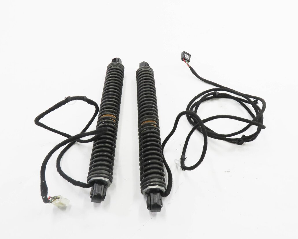 Thumbnail 5: 2012 BMW 750i (F01) REAR TRUNK SHOCK STRUT SET-2 (ELECTRIC)