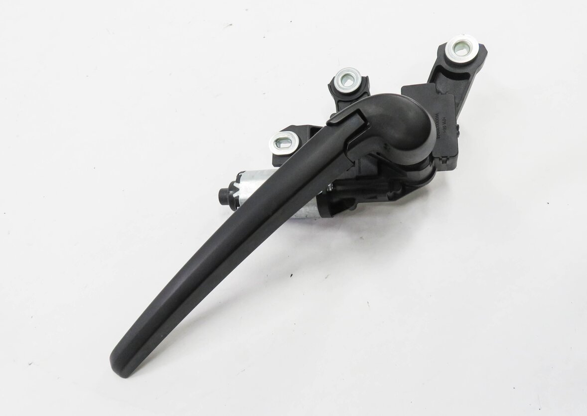 2015-2018 AUDI Q3 (8U) REAR WIPER MOTOR w/ ARM