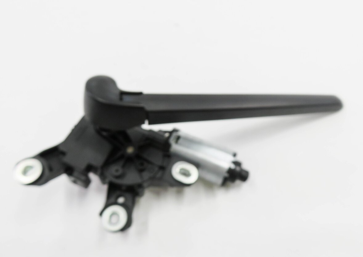 Thumbnail 5: 2015-2018 AUDI Q3 (8U) REAR WIPER MOTOR w/ ARM