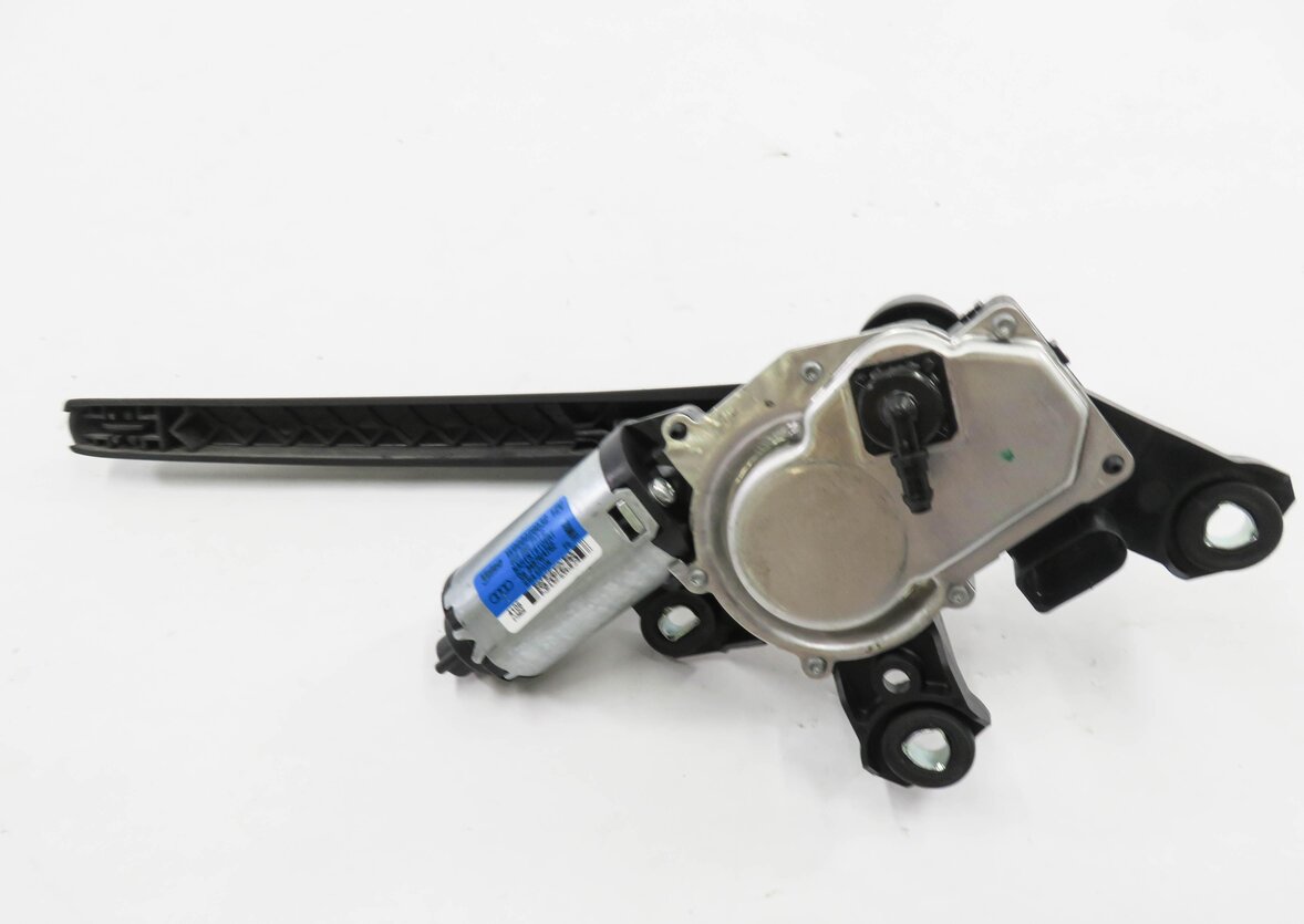 Thumbnail 6: 2015-2018 AUDI Q3 (8U) REAR WIPER MOTOR w/ ARM
