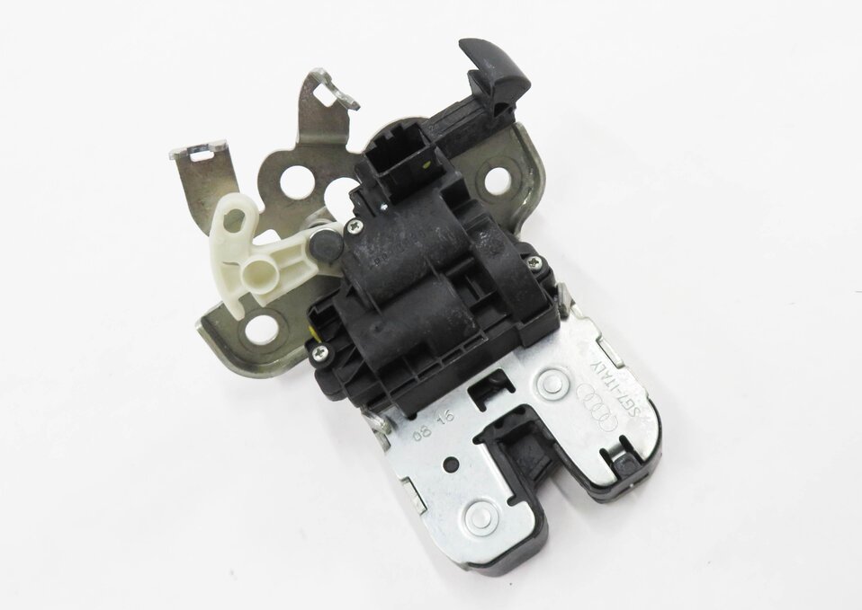 2016 AUDI Q3 (8U) REAR TRUNK LOCK LATCH ACTUATOR