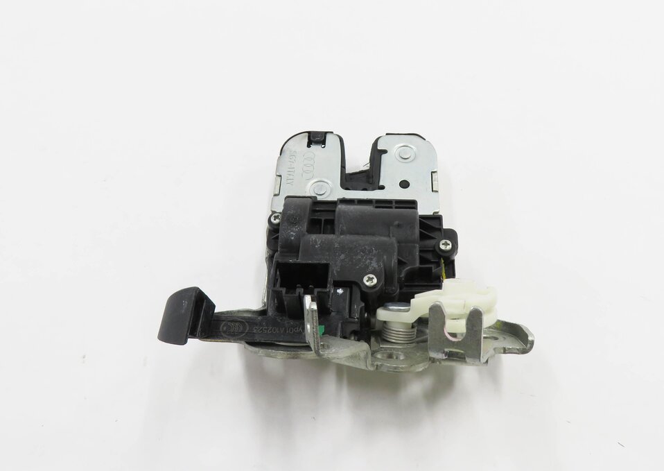 Thumbnail 5: 2016 AUDI Q3 (8U) REAR TRUNK LOCK LATCH ACTUATOR