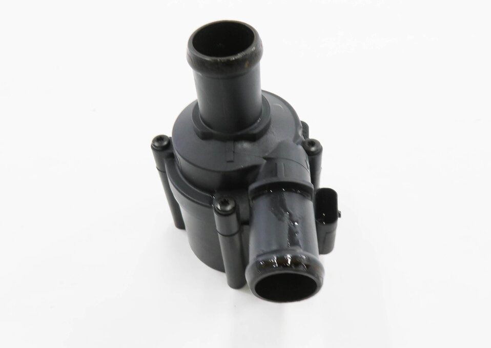 Thumbnail 2: 2016 AUDI Q3 (8U) 2.0L CCTA TURBO ENGINE - AUX AUXILIARY WATER COOLANT PUMP