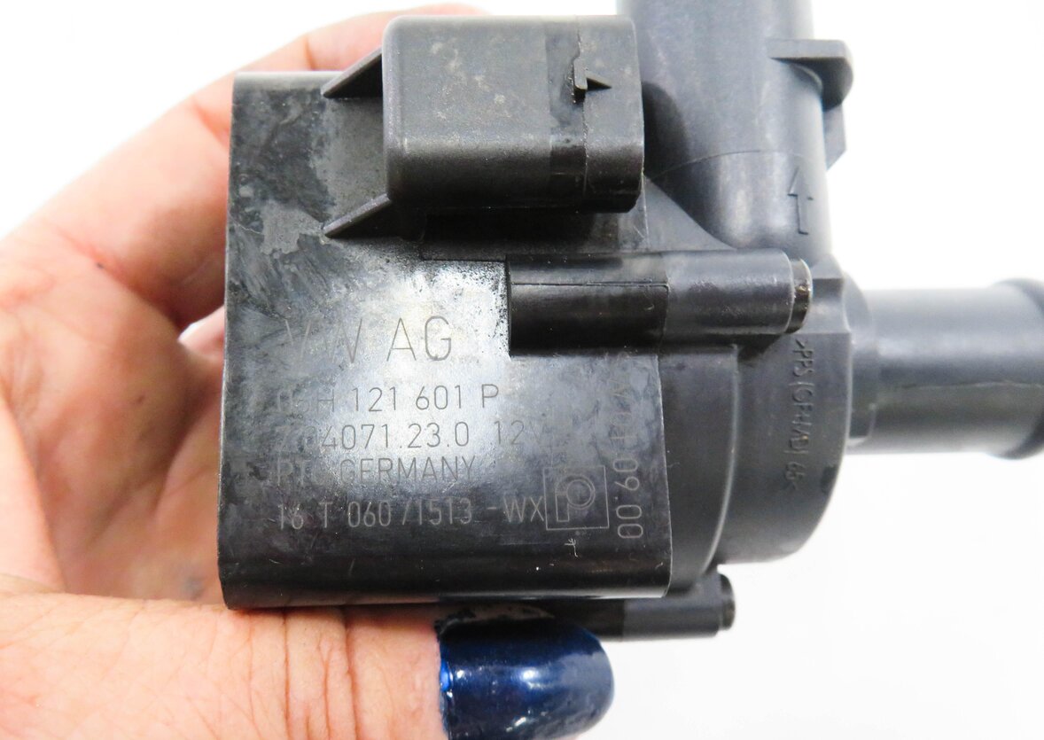 Thumbnail 7: 2016 AUDI Q3 (8U) 2.0L CCTA TURBO ENGINE - AUX AUXILIARY WATER COOLANT PUMP