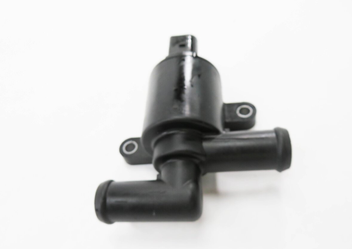 Thumbnail 3: 2016 AUDI Q3 (8U) 2.0L CCTA TURBO ENGINE - WATER HEATER CONTROL VALVE
