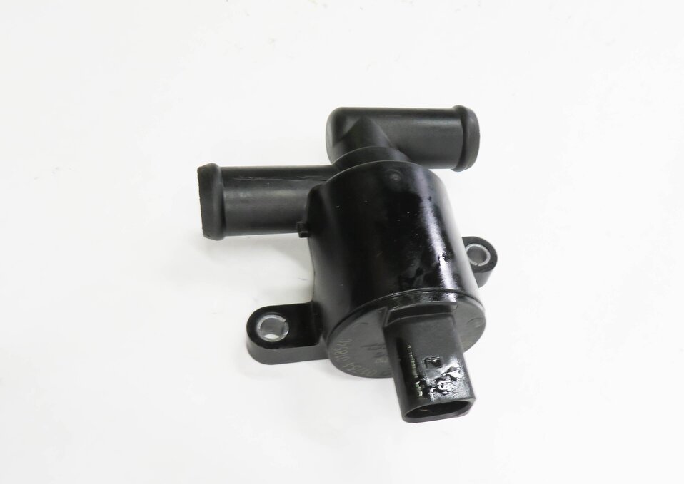 Thumbnail 4: 2016 AUDI Q3 (8U) 2.0L CCTA TURBO ENGINE - WATER HEATER CONTROL VALVE