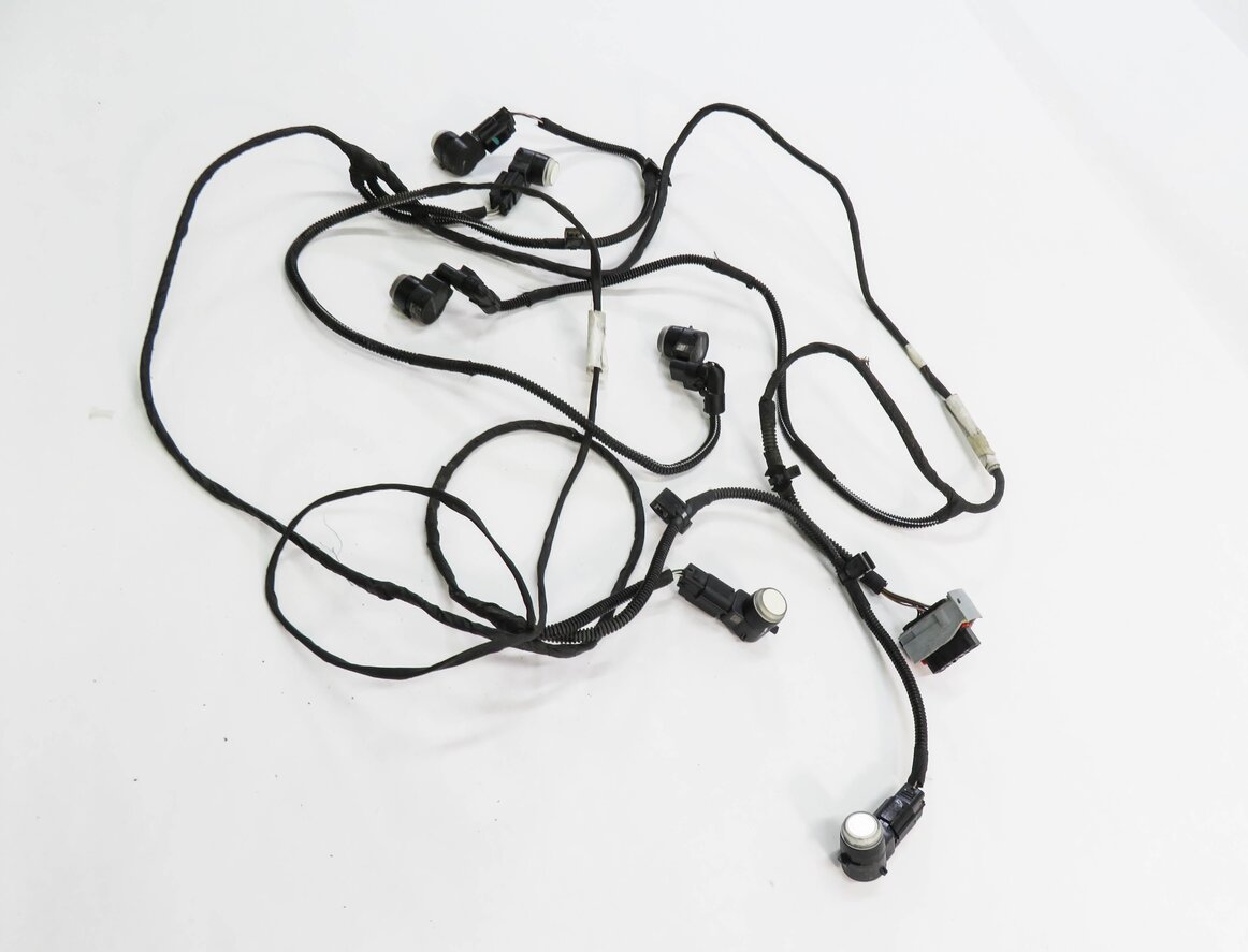 Thumbnail 4: 2018 MASERATI QUATTROPORTE S (M156) FRONT PDC PARK SENSOR SET w/ HARNESS (WHITE)