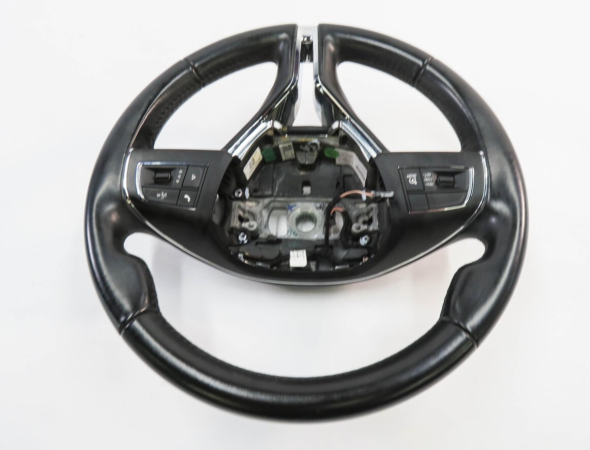 Thumbnail 5: 2018 MASERATI QUATTROPORTE (M156) DRIVER WHEEL w/ SWITCHES (BLACK)