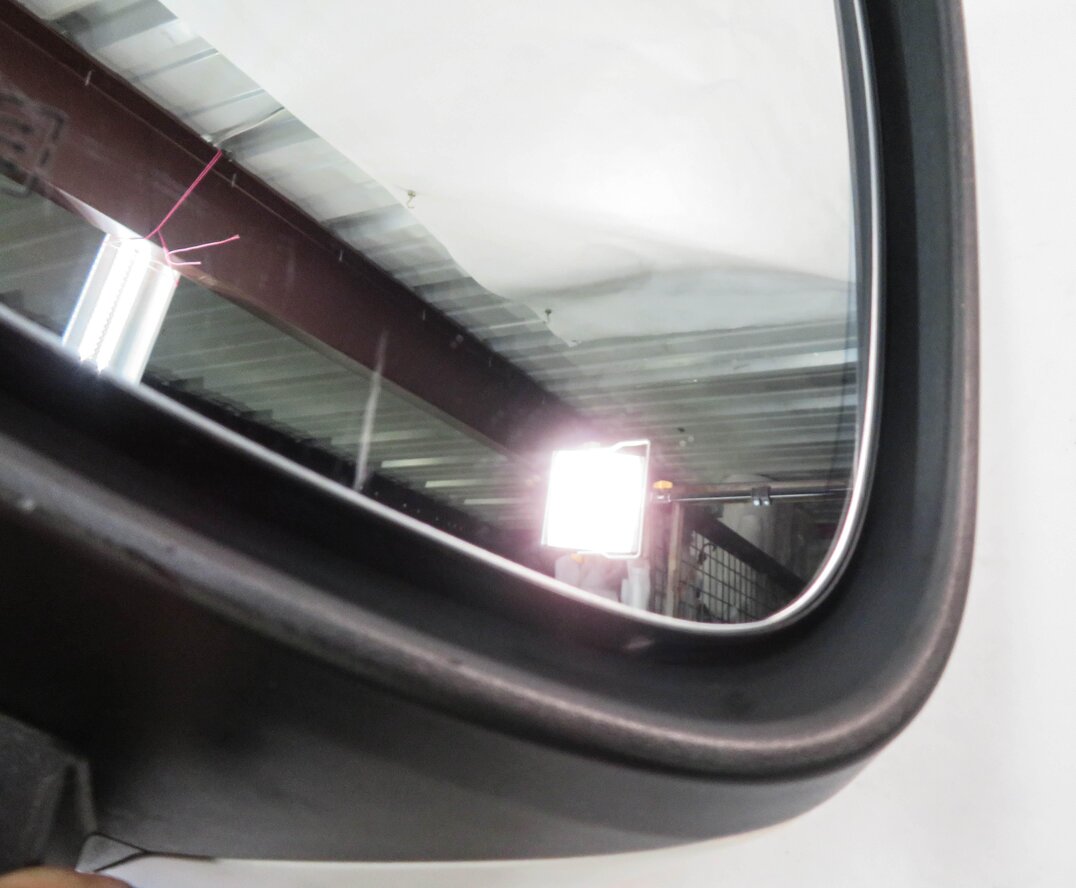 Thumbnail 9: 2018 MASERATI QUATTROPORTE S (M156) LEFT P-FOLD BLIND SPOT DOOR MIRROR (WHITE)