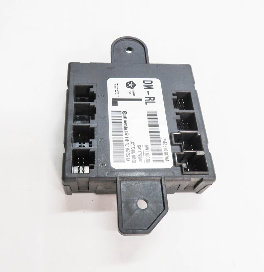 Thumbnail 4: 2018 MASERATI QUATTROPORTE S (M156) LEFT REAR DOOR CONTROL MODULE