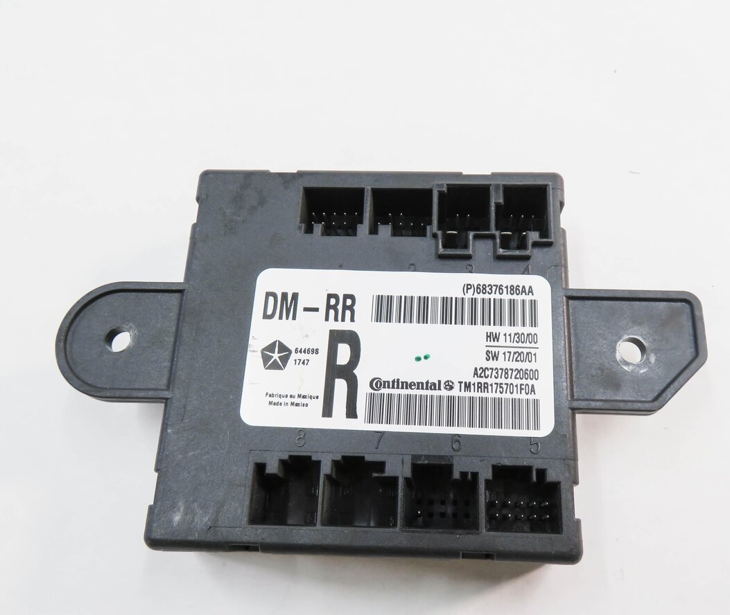 Thumbnail 2: 12018 MASERATI QUATTROPORTE S (M156) RIGHT REAR DOOR CONTROL MODULE