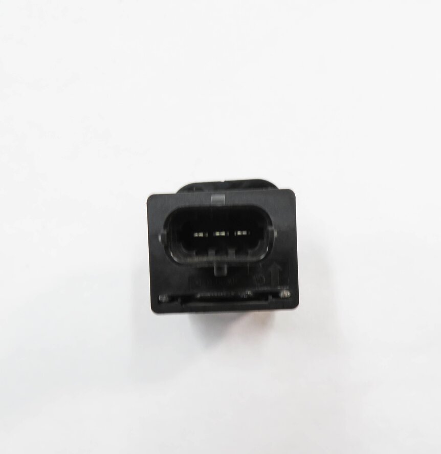 Thumbnail 2: 2018 MASERATI QUATTROPORTE S (M156) RIGHT FRONT PASSENGER ACCELERATION SENSOR