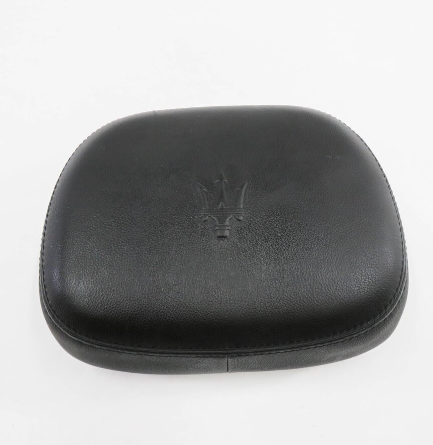 Thumbnail 2: 2018 MASERATI QUATTROPORTE S (M156) LEFT FRONT DRIVER HEADREST CUSHION (BLACK)