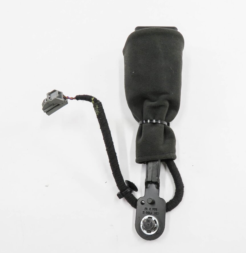Thumbnail 5: 2018 MASERATI QUATTROPORTE S (M156) RIGHT FRONT PASSENGER SEATBELT RECEIVER