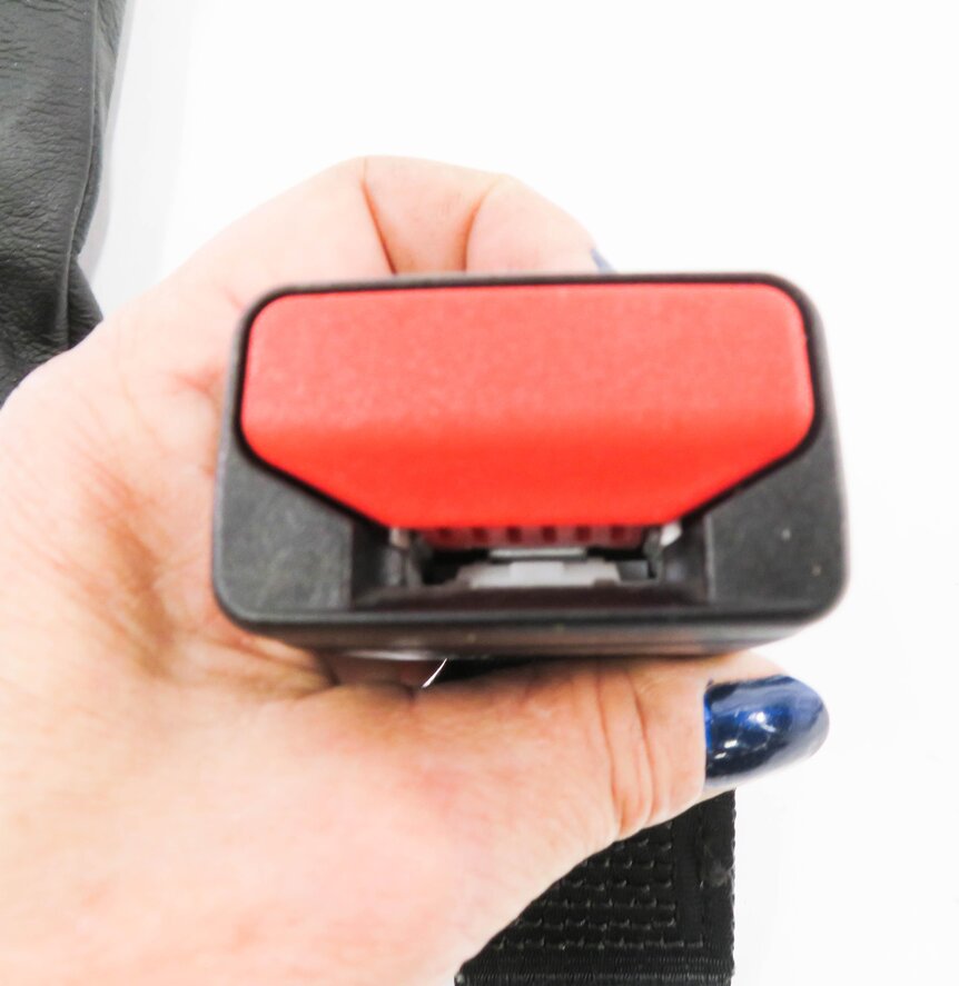Thumbnail 8: 2018 MASERATI QUATTROPORTE (M156) REAR SEAT SEATBELT BUCKLE RECEIVER SET-3