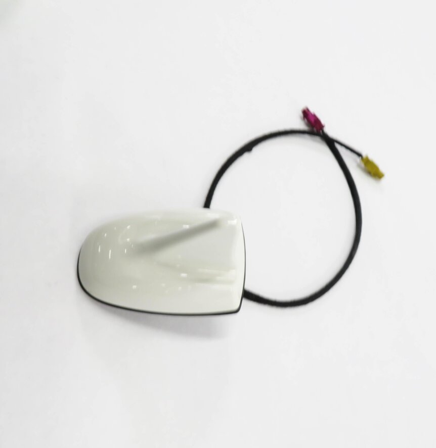 Thumbnail 4: 2018 MASERATI QUATTROPORTE S (M156) RADIO STEREO ANTENNA (BIANCO WHITE VR 268)