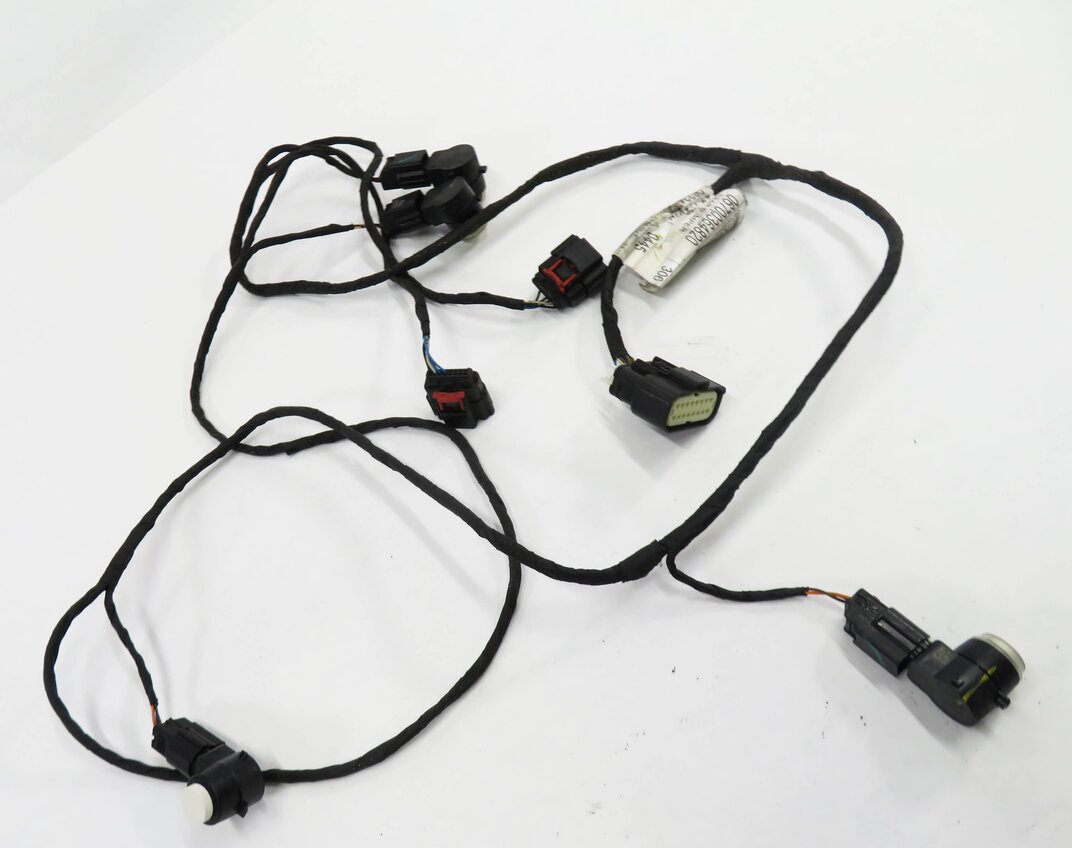 2018 MASERATI QUATTROPORTE S (M156) REAR PDC PARK SENSOR SET w/ HARNESS (WHITE)