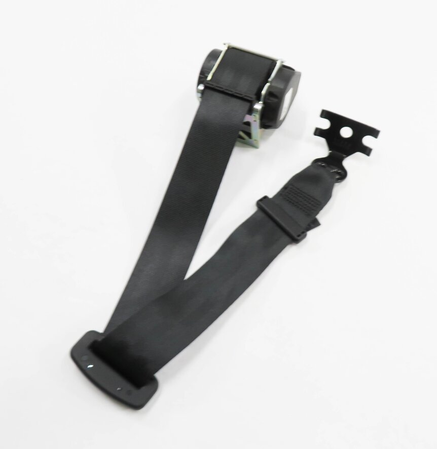 2018 MASERATI QUATTROPORTE (M156) REAR SEAT CENTER SEATBELT RETRACTOR (BLACK)