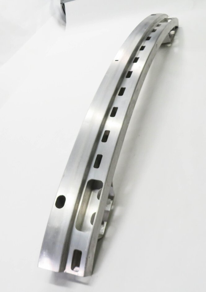 Thumbnail 2: 2018 MASERATI QUATTROPORTE S (M156) REAR BUMPER IMPACT BAR