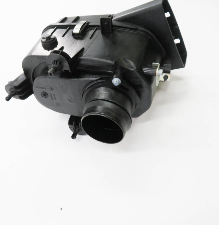 Thumbnail 3: 2018 MASERATI QUATTROPORTE S (M156) 3.0L TURBO ENGINE - RIGHT AIR FILTER BOX
