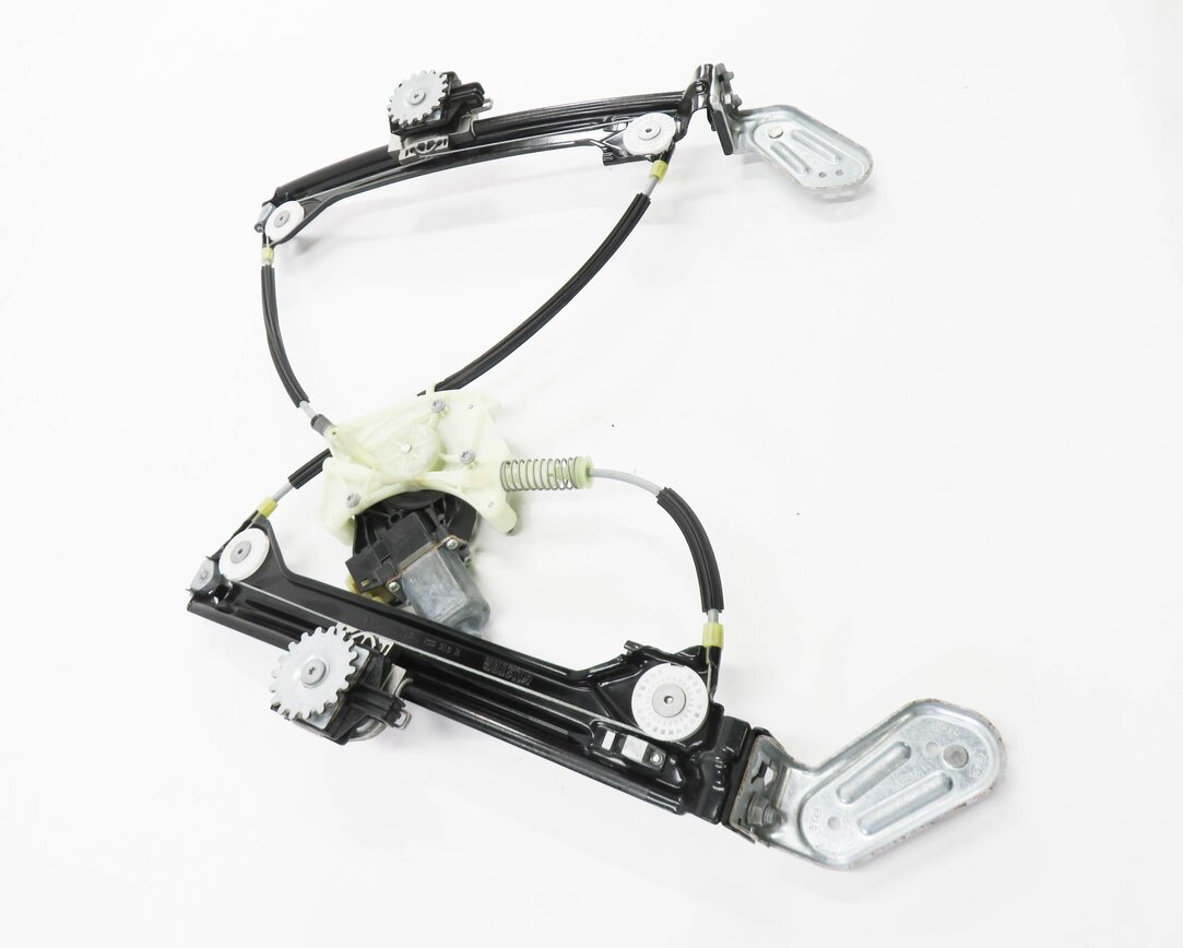 Thumbnail 3: 2018 MASERATI QUATTROPORTE (M156) LEFT REAR DOOR WINDOW REGULATOR w/ MOTOR