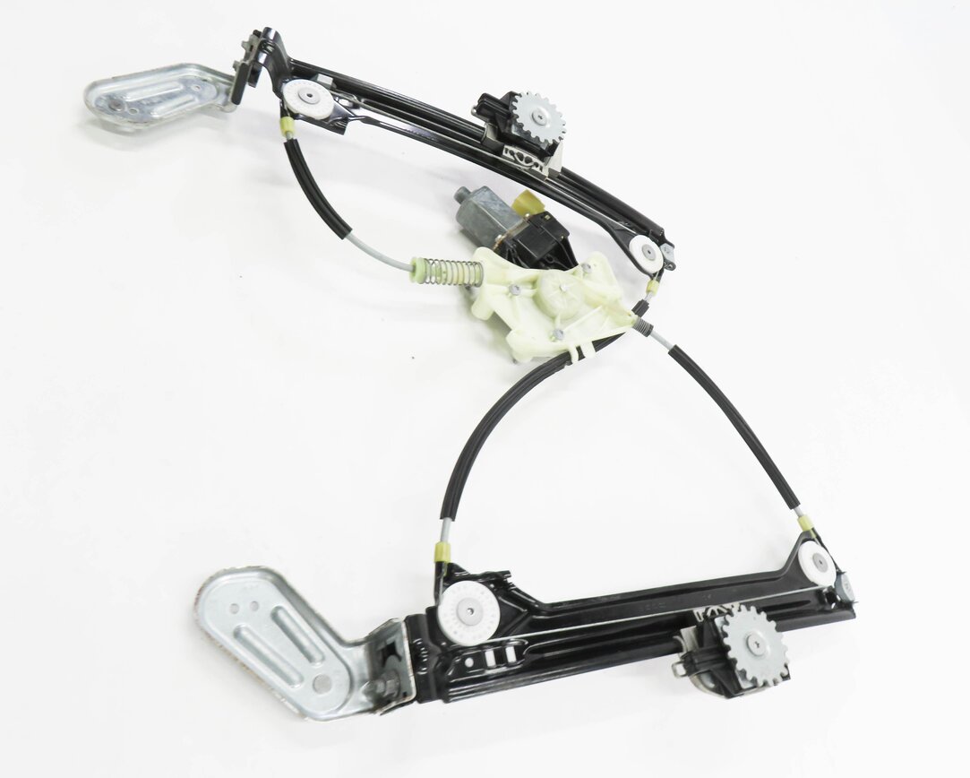 Thumbnail 4: 2018 MASERATI QUATTROPORTE (M156) LEFT REAR DOOR WINDOW REGULATOR w/ MOTOR
