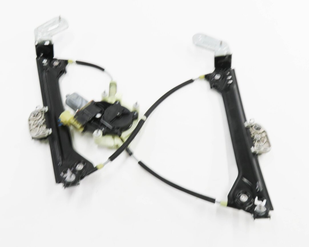 Thumbnail 5: 2018 MASERATI QUATTROPORTE (M156) LEFT REAR DOOR WINDOW REGULATOR w/ MOTOR