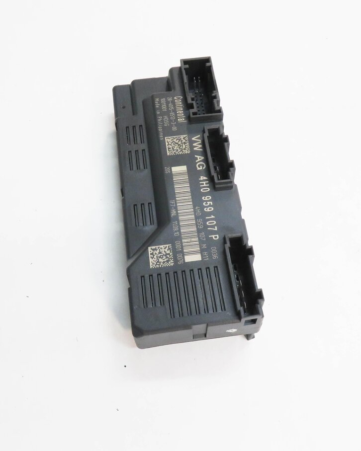 Thumbnail 4: 2011 AUDI A8 (D4 4H) REAR TRUNK LIFT LIFTGATE CONTROL MODULE