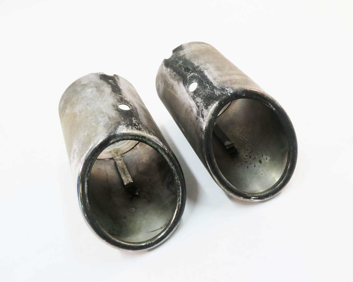 2011 AUDI A8 (D4 4H) LEFT & RIGHT MUFFLER PIPE EXHAUST TIP SET-2