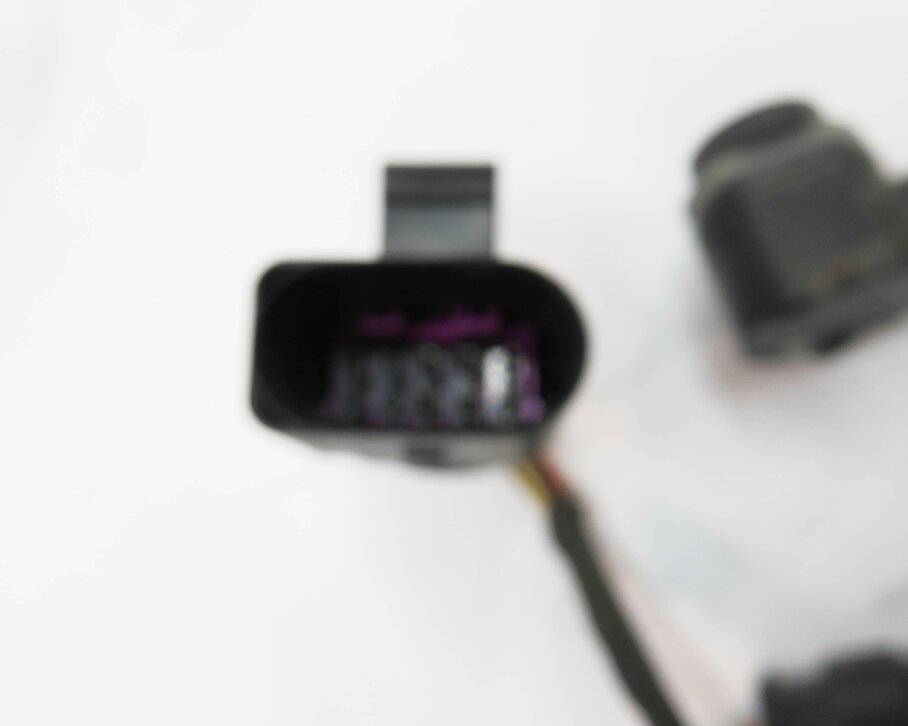 Thumbnail 7: 2011 AUDI A8 (D4 4H) REAR PDC PARK DISTANCE SENSOR SET w/ HARNESS (BLACK PEARL)