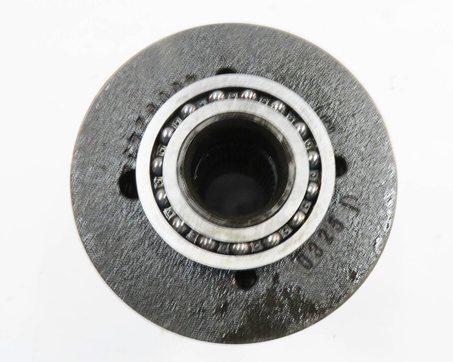 Thumbnail 6: 2011 AUDI A8 (D4 4H) 4.2L - AWD CENTER DIFFERENTIAL TAILSHAFT GEAR