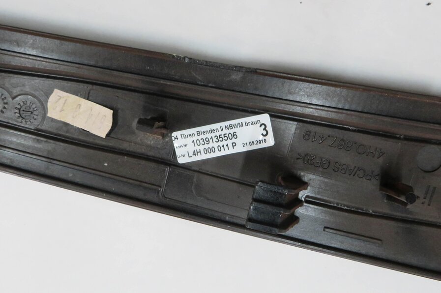 Thumbnail 22: 2011 AUDI A8 (D4 4H) DASH DOOR CONSOLE TRIM PANEL SET (WOOD GRAIN)