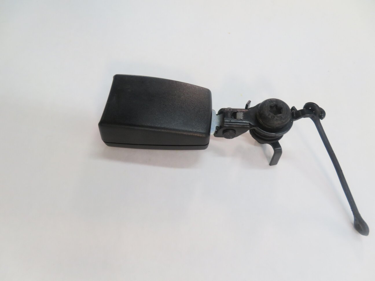 Thumbnail 4: 2012 RANGE ROVER SPORT (L320) RIGHT REAR 2nd SECOND ROW SEAT SEATBELT RECEIVER