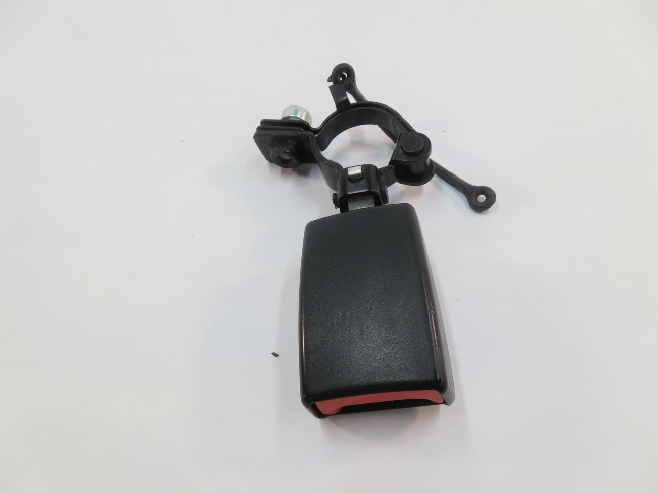 Thumbnail 2: 2012 RANGE ROVER SPORT (L320) CENTER REAR 2nd SECOND ROW SEAT SEATBELT RECEIVER