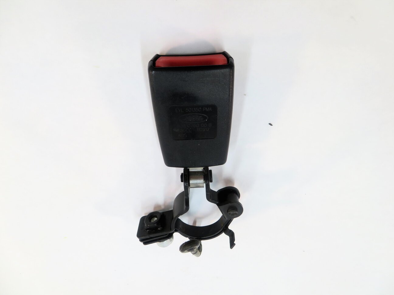 Thumbnail 5: 2012 RANGE ROVER SPORT (L320) CENTER REAR 2nd SECOND ROW SEAT SEATBELT RECEIVER