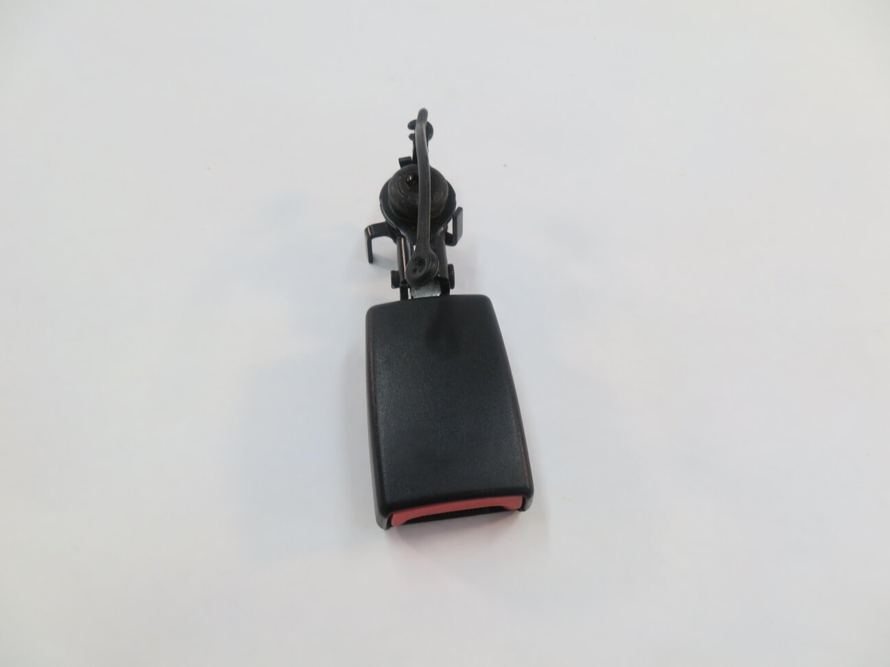 Thumbnail 2: 2012 RANGE ROVER SPORT (L320) LEFT REAR 2nd SECOND ROW SEAT SEATBELT RECEIVER