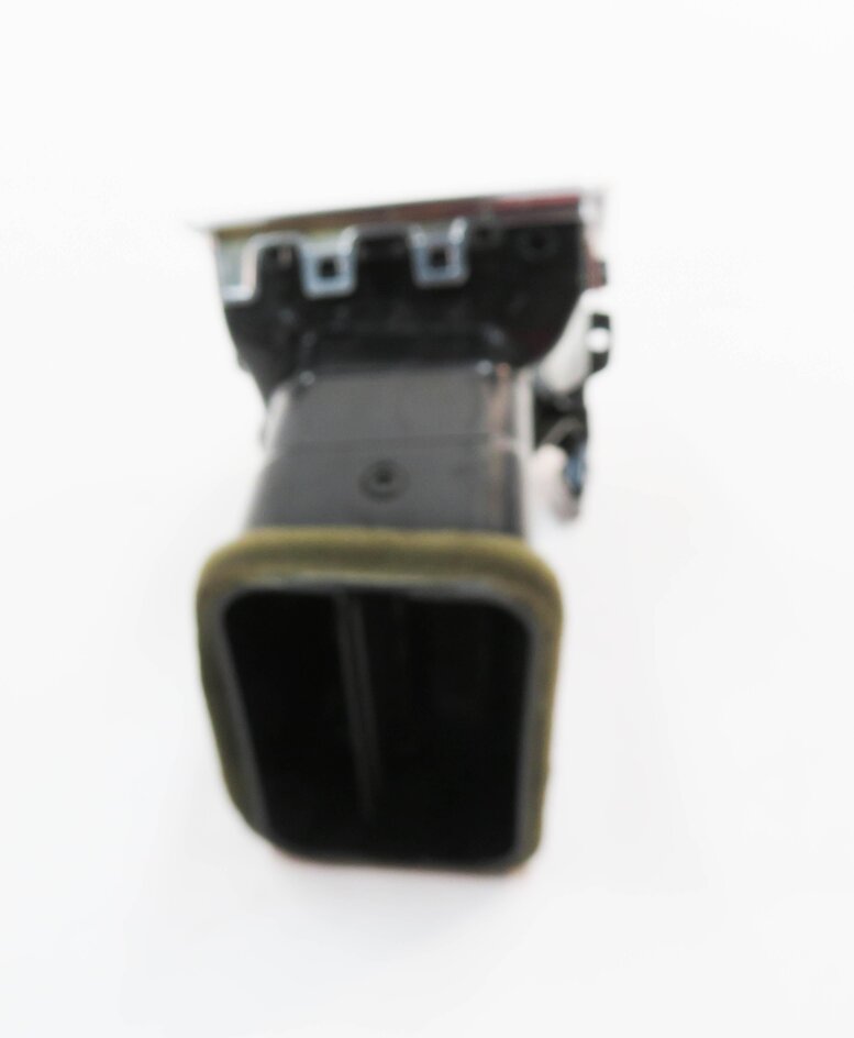 Thumbnail 5: 2012 RANGE ROVER SPORT (L320) RIGHT PASSENGER OUTER DASH HEATER A/C AIR VENT