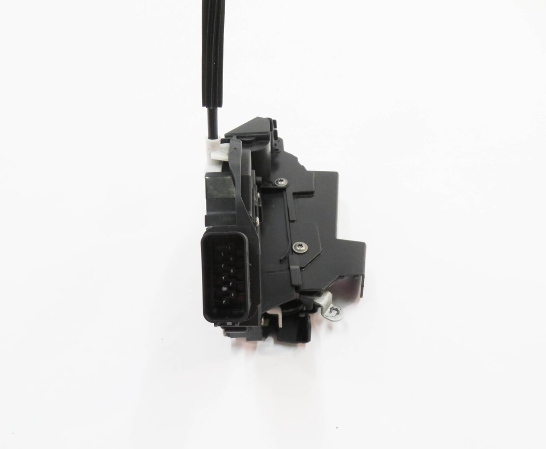 Thumbnail 3: 2010-2019 RANGE ROVER SPORT (L320) EVOQUE LR4 LEFT FRONT PASSIVE DOOR LATCH