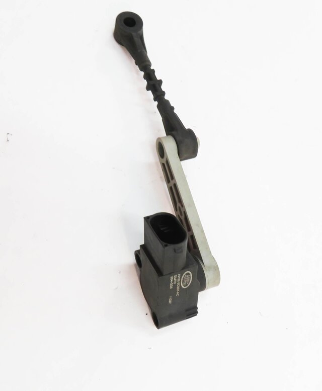 Thumbnail 4: 2012 RANGE ROVER SPORT (L320) FRONT SUSPENSION HEIGHT LEVEL SENSOR